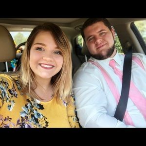 Meet your Posher, Kayla